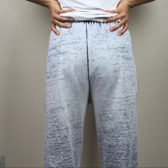 Acid wash joggers! - Picture 3 of 8